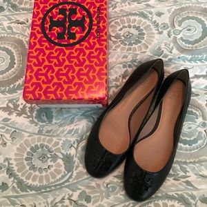 Tory Burch Lowell Ballet Flat in Black